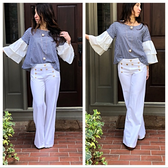 ✨LAST ONE ✨Bell layered sleeves striped top - Picture 6 of 8